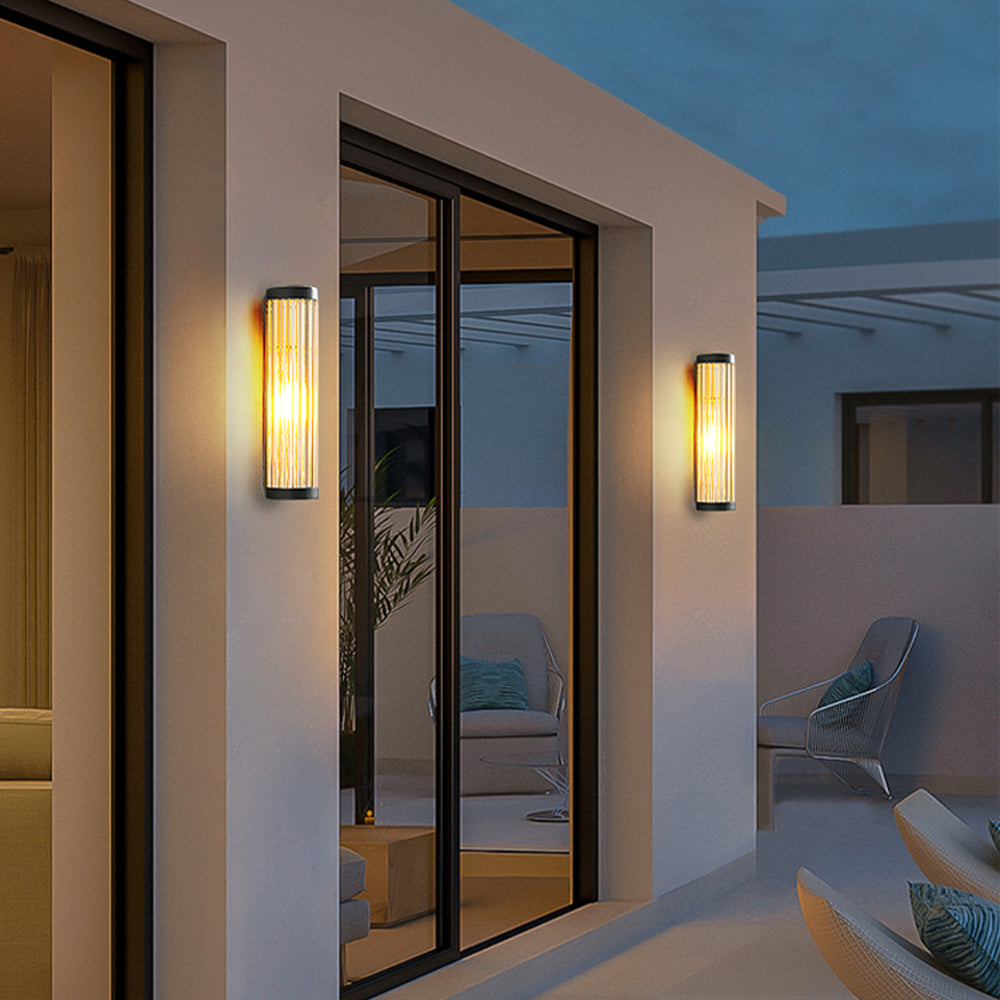 Elara Haus Outdoor Wall Lamp - Metal and Glass Modern Design 3
