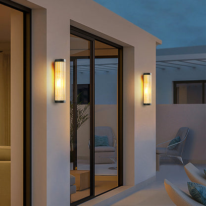 Elara Haus Outdoor Wall Lamp - Metal and Glass Modern Design 3