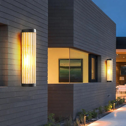 Elara Haus Outdoor Wall Lamp - Metal and Glass Modern Design 5