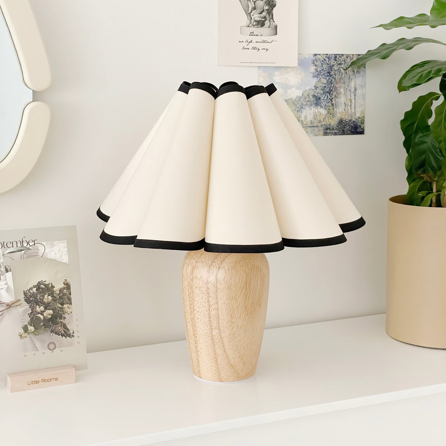 Vintage Fluted Table Lamp 6