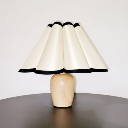 Vintage Fluted Table Lamp 0