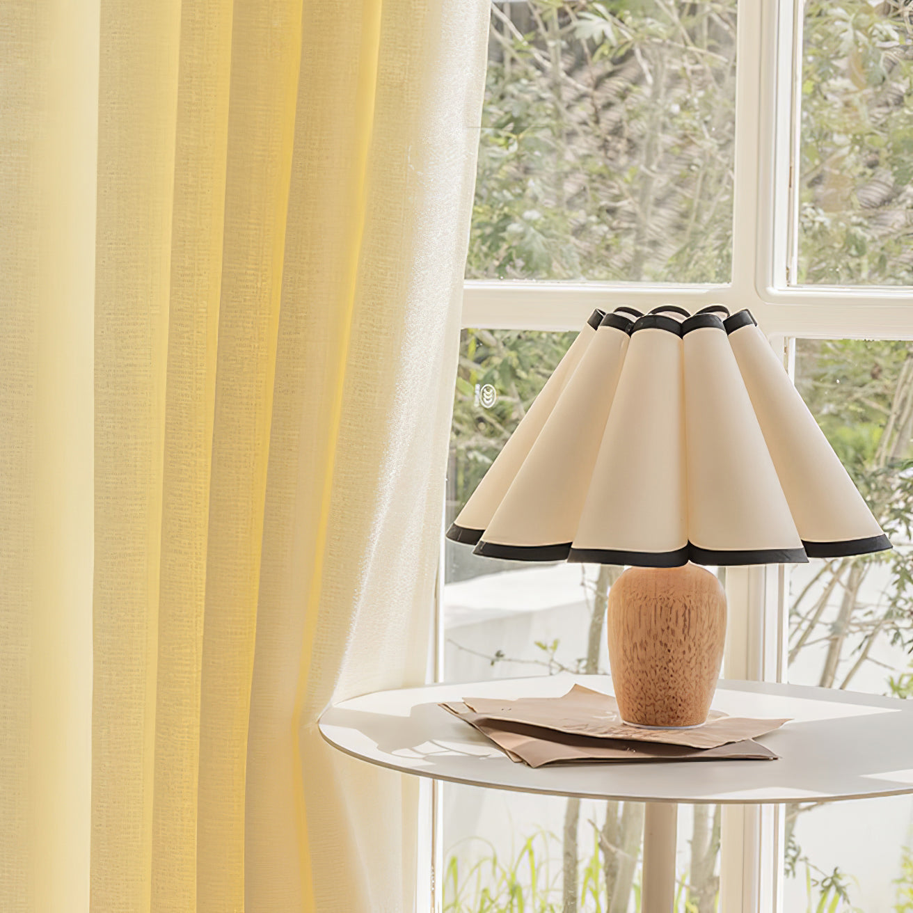 Vintage Fluted Table Lamp 5