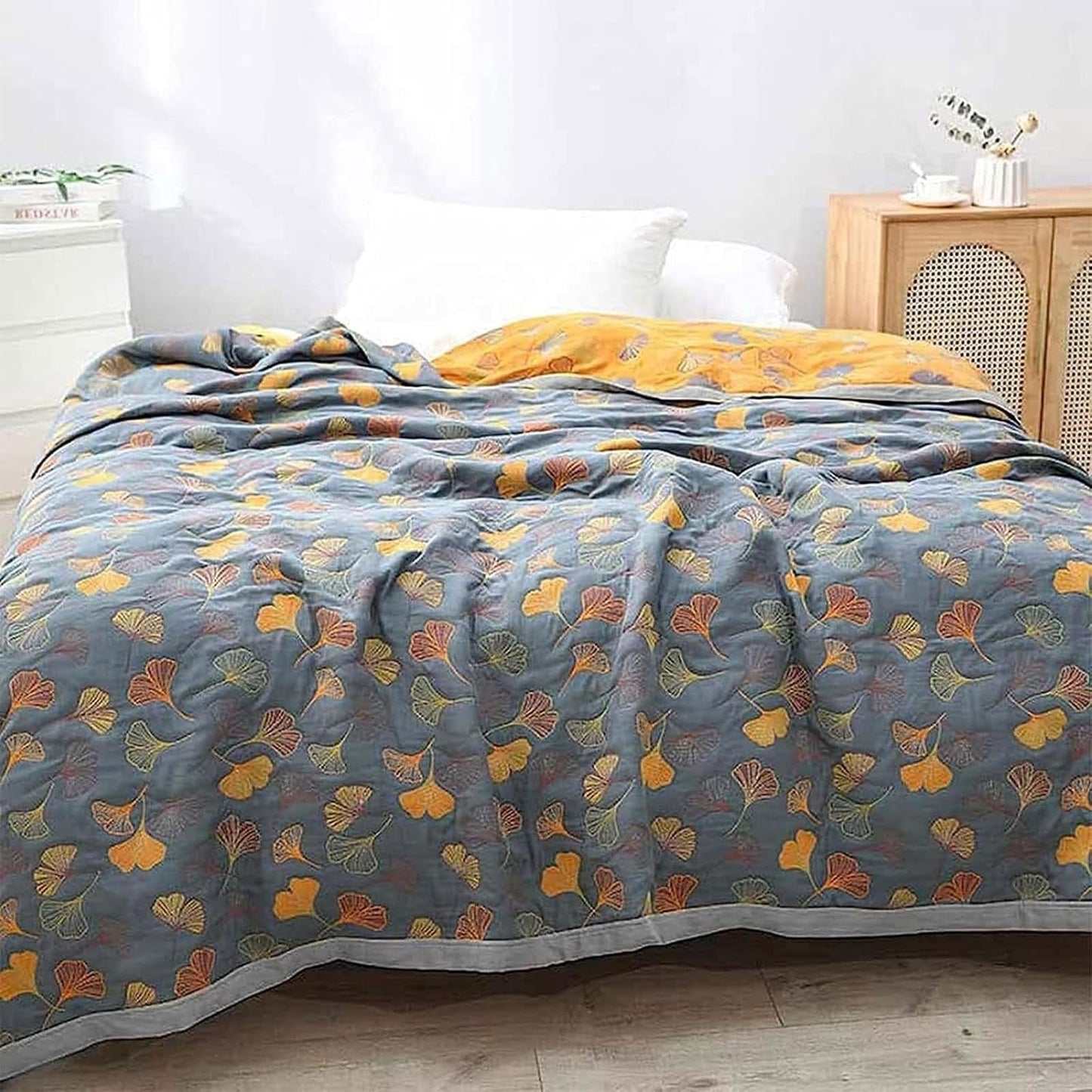 Elara Haus Premium Cotton Throw - Reversible Ginkgo Design