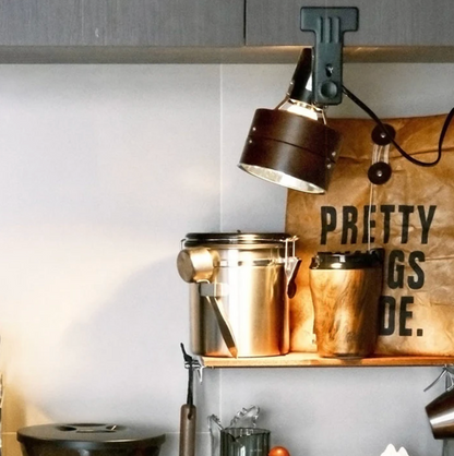 Adjustable retro clip lamp - metal and wood desk spotlight 5