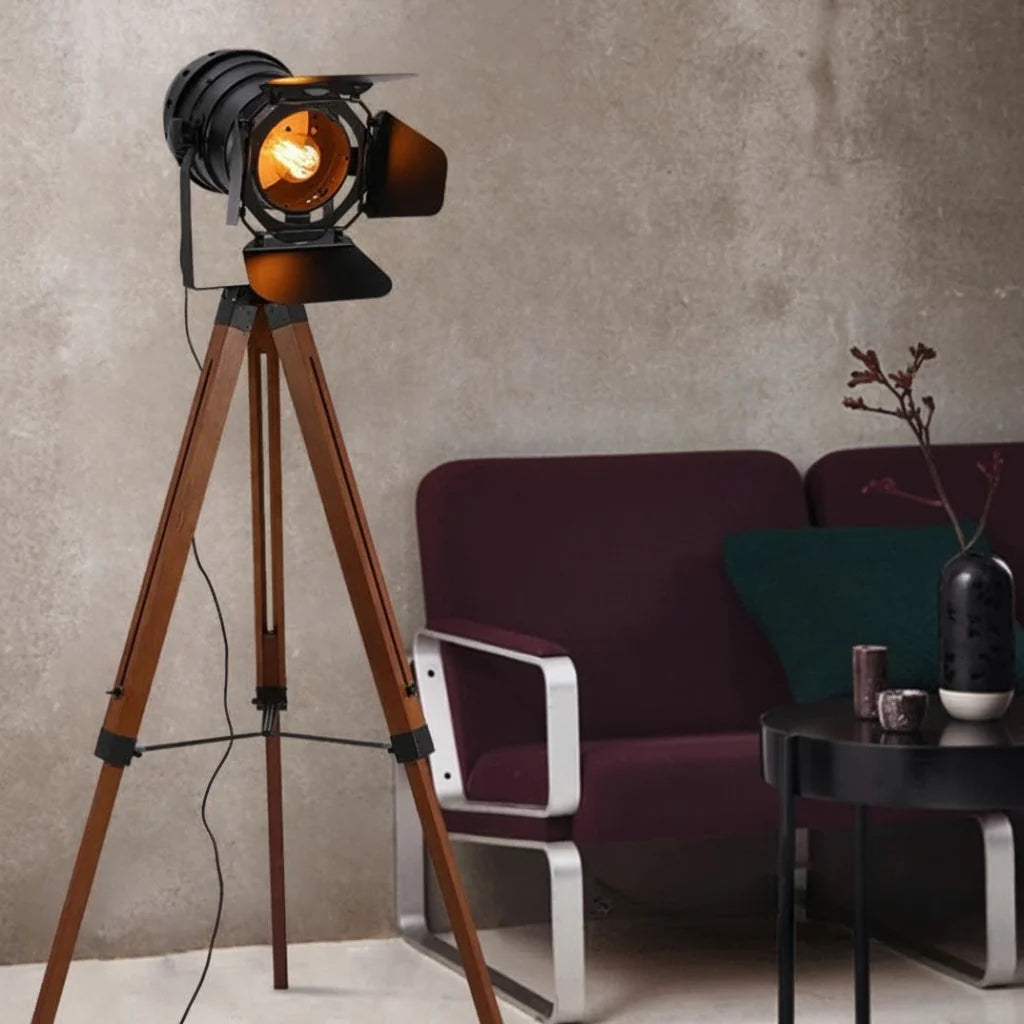 Aventis – Vintage Tripod Floor Lamp 4
