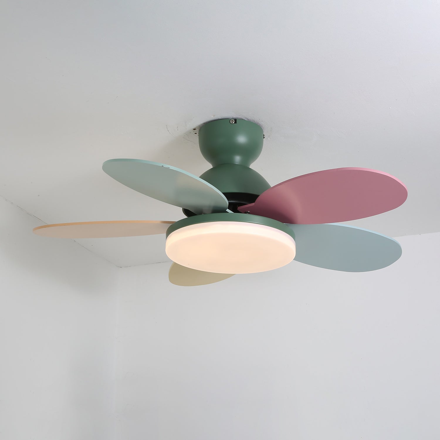 Petalo Ceiling Fan Light 14
