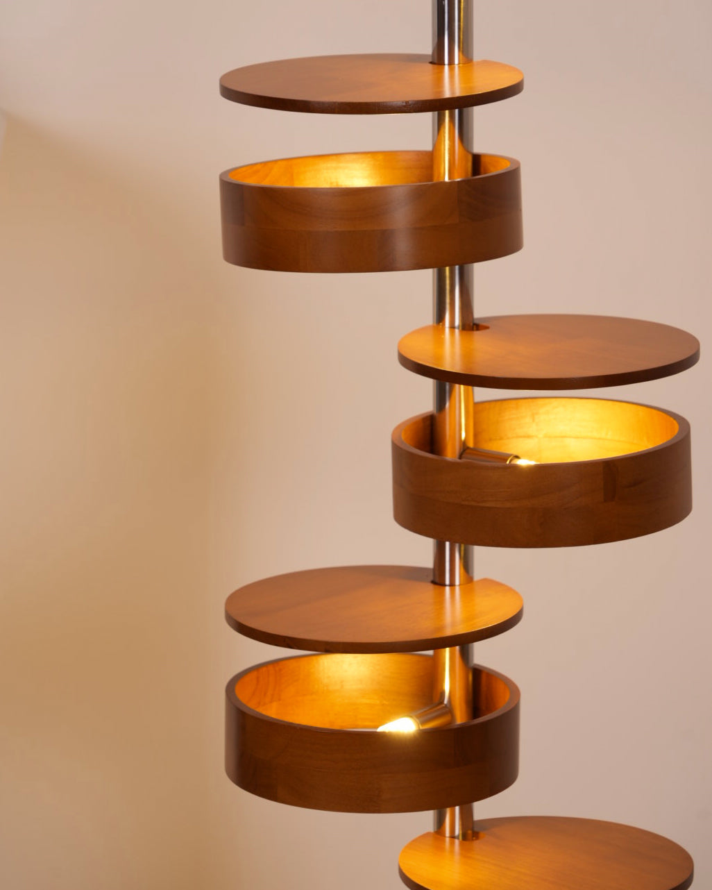 Cylindrical Flow Floor Lamp 5