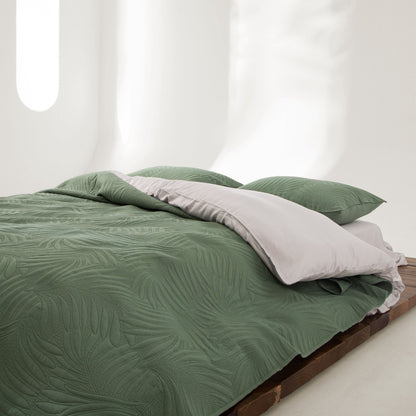 Elara Haus Snag Free Quilt - Pet Friendly