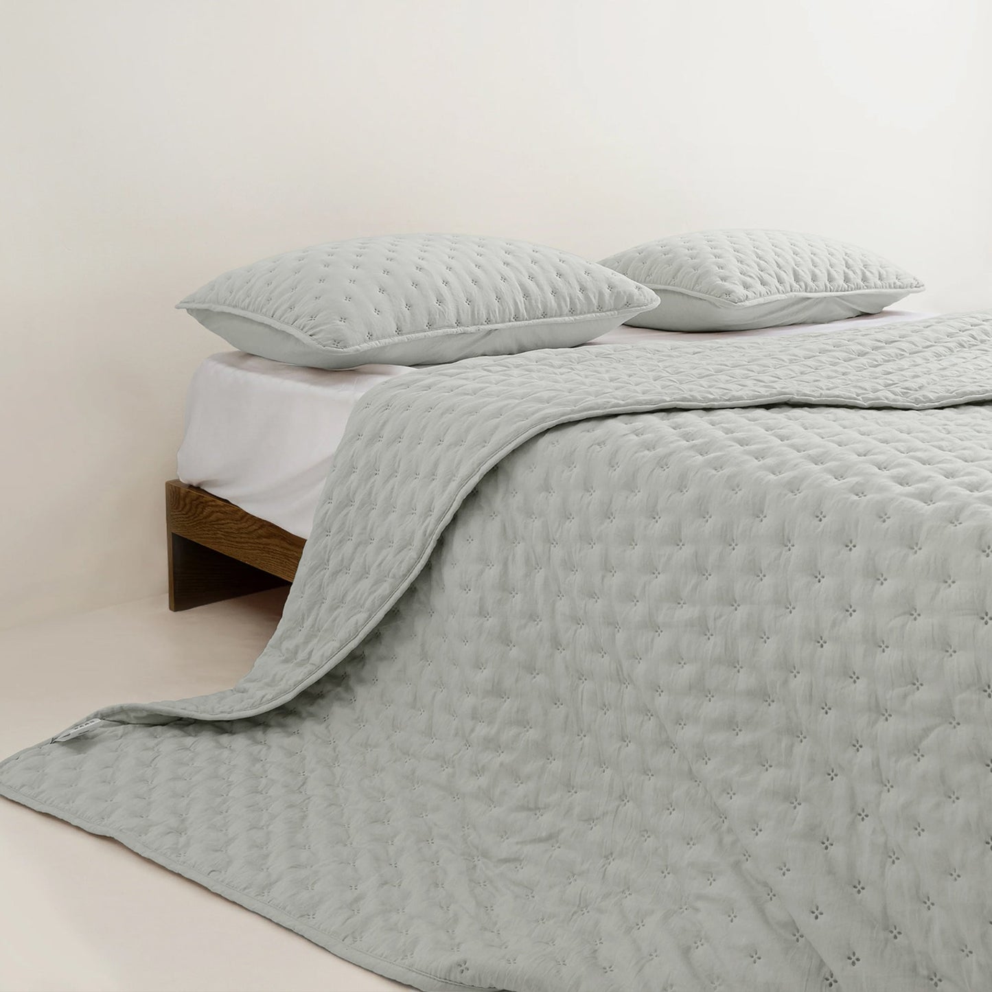 Elara Haus Snag Free Quilt - Pet Friendly