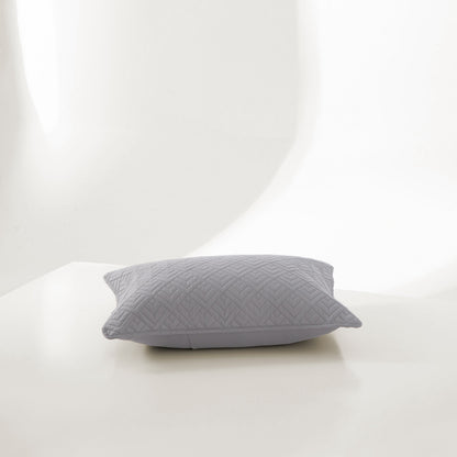 Elara Haus Snag Free Quilt - Pet Friendly