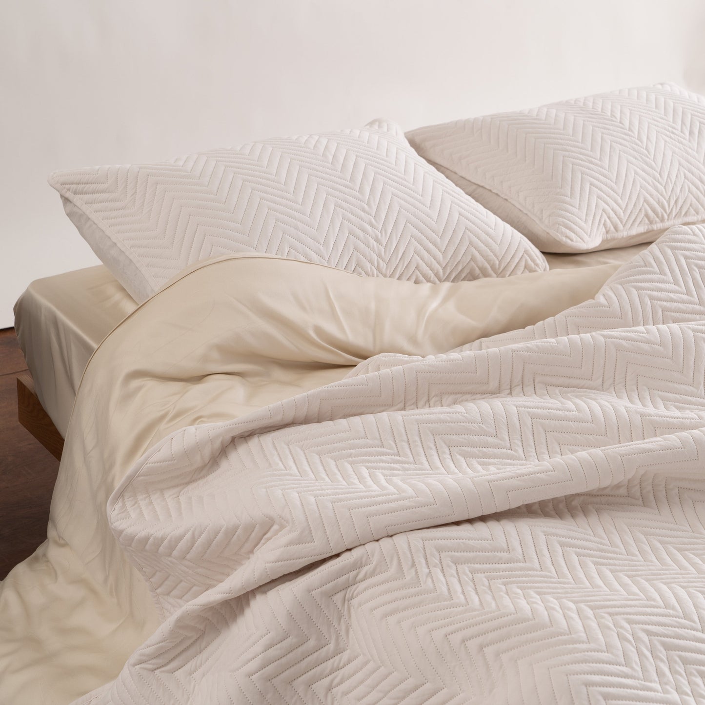 Elara Haus Snag Free Quilt - Pet Friendly