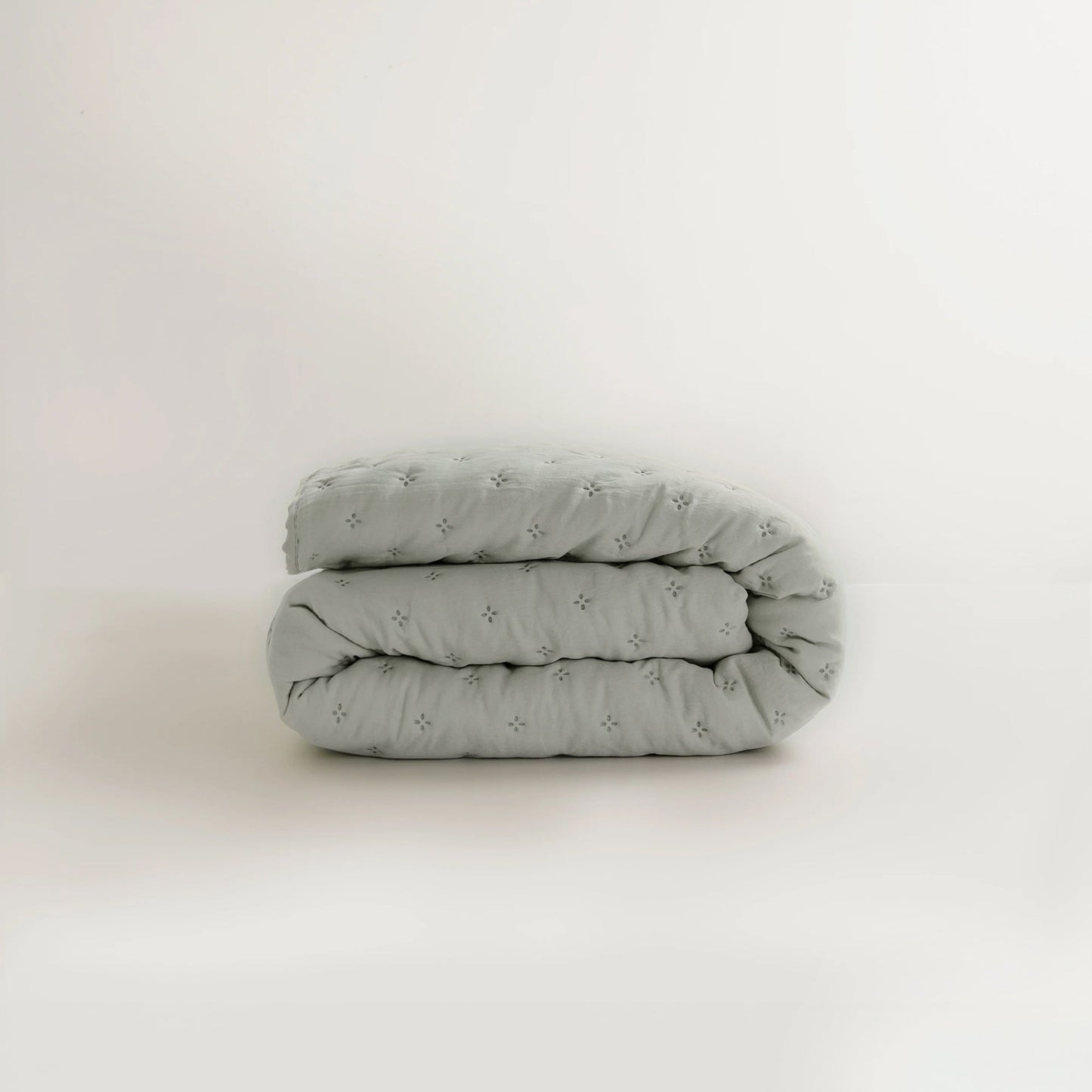 Elara Haus Snag Free Quilt - Pet Friendly