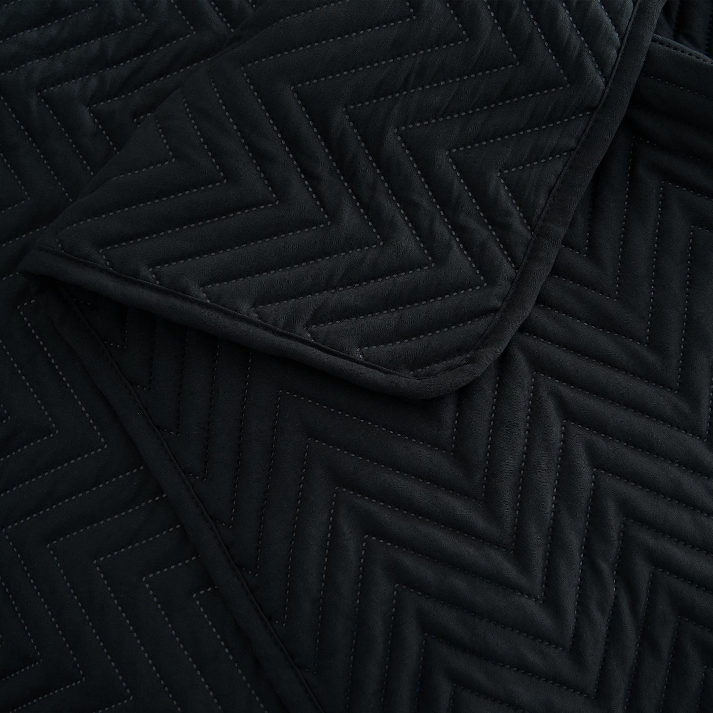 Elara Haus Snag Free Quilt - Pet Friendly