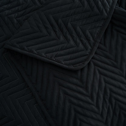 Elara Haus Snag Free Quilt - Pet Friendly