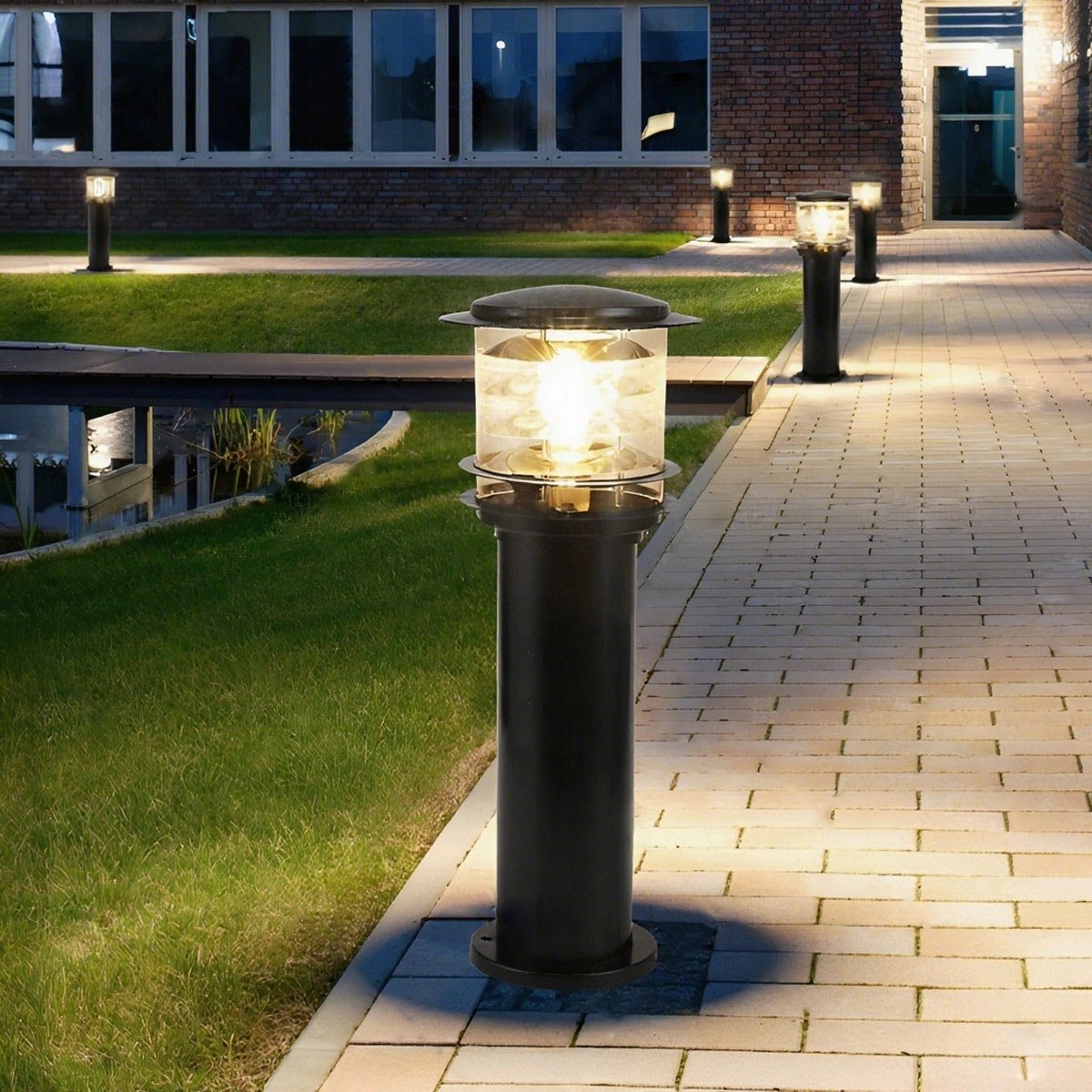 Waterproof Cylinder Tiered LED Outdoor Landscape Lighting 8