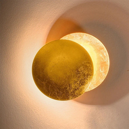 Modern Air LED Wall Light Metal Beautiful Round Moon 0