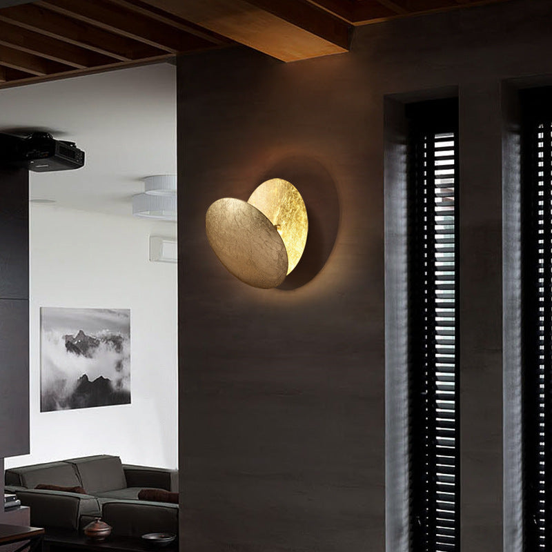 Modern Air LED Wall Light Metal Beautiful Round Moon 6