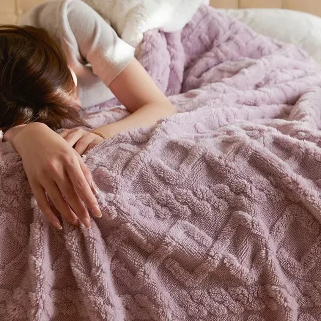 Eryndelle - Thick Warm Fleece Blanket Soft Stylish for Bedroom and Sofa 1