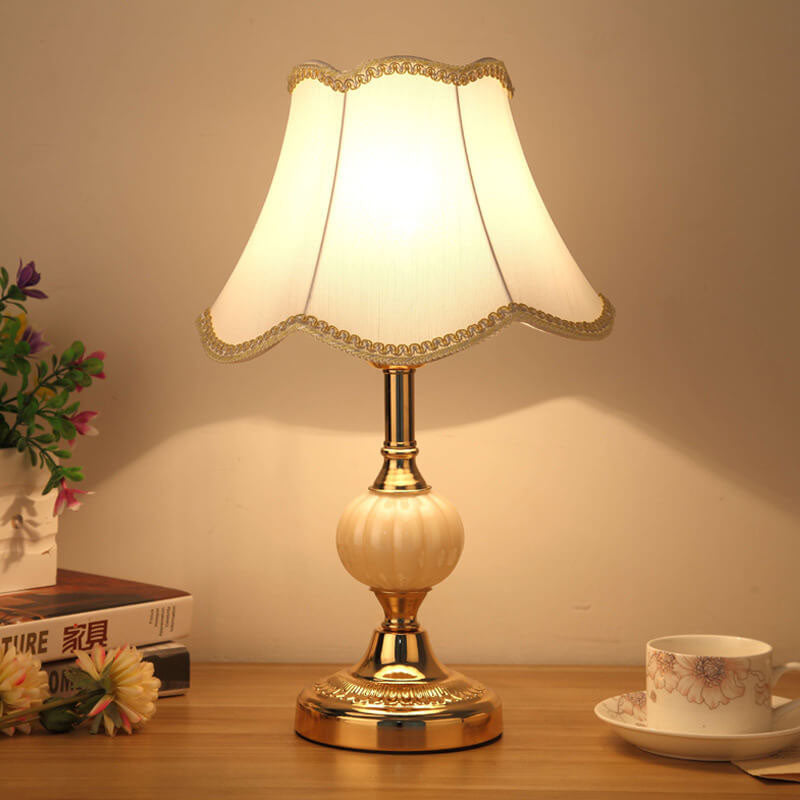 Nordic Vintage Floral Glass Fabric 1-Light Table Lamp 10