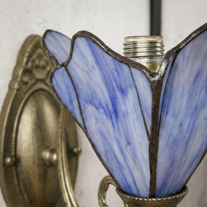 Elara Haus Traditional Tiffany Glass Bedside Sconce