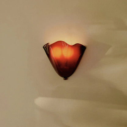 Decorative wall sconce – glass shade, retro style, ambient light 3