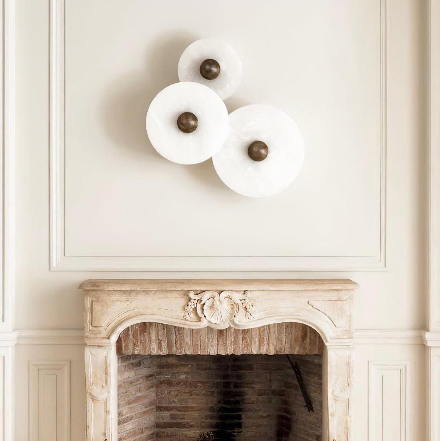 Elara Haus Wall Lamp - Alabaster Design Wall Sconce Lighting with Brass Finish 4