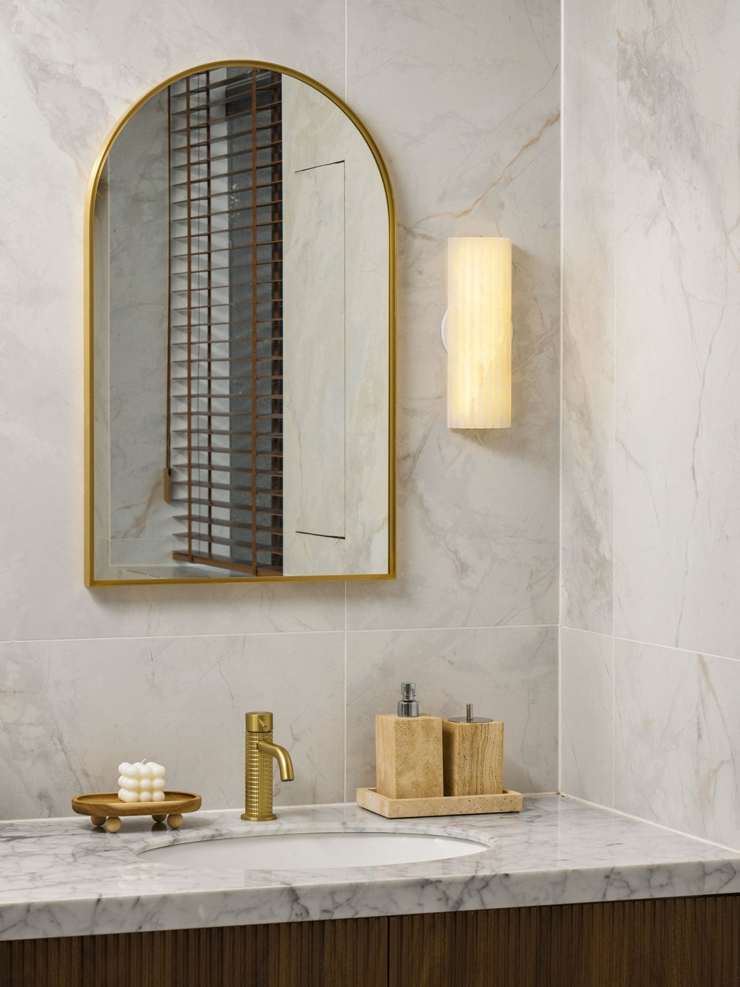 Elara Haus Wall Lamp - Alabaster Integrated LED Wall Sconce Lighting 6