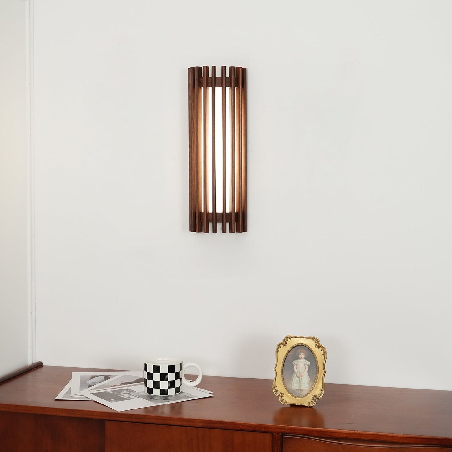 Elara Haus Wall Lamp - Walnut Wood Elegant Wall Sconce Lighting 8