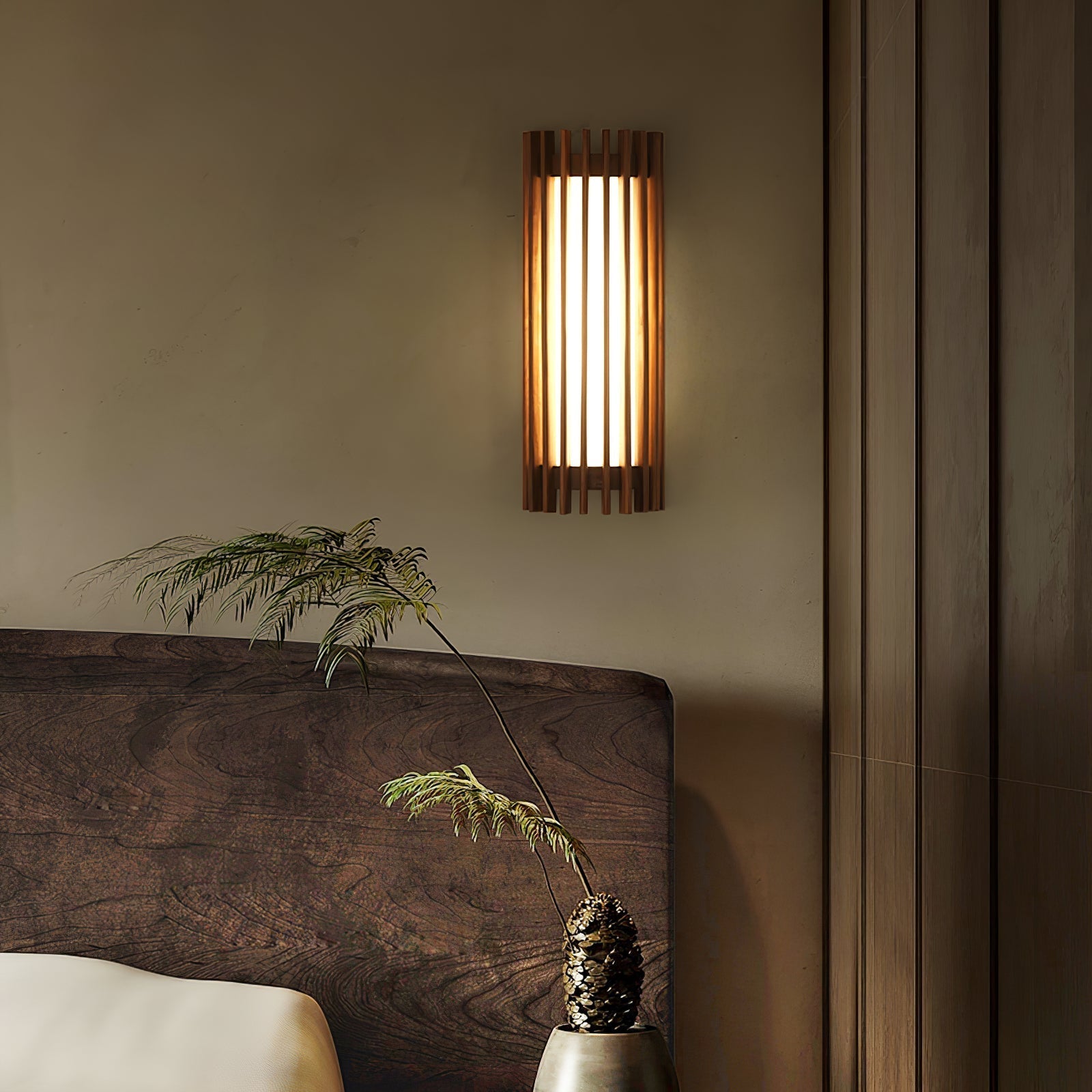 Elara Haus Wall Lamp - Walnut Wood Elegant Wall Sconce Lighting 2
