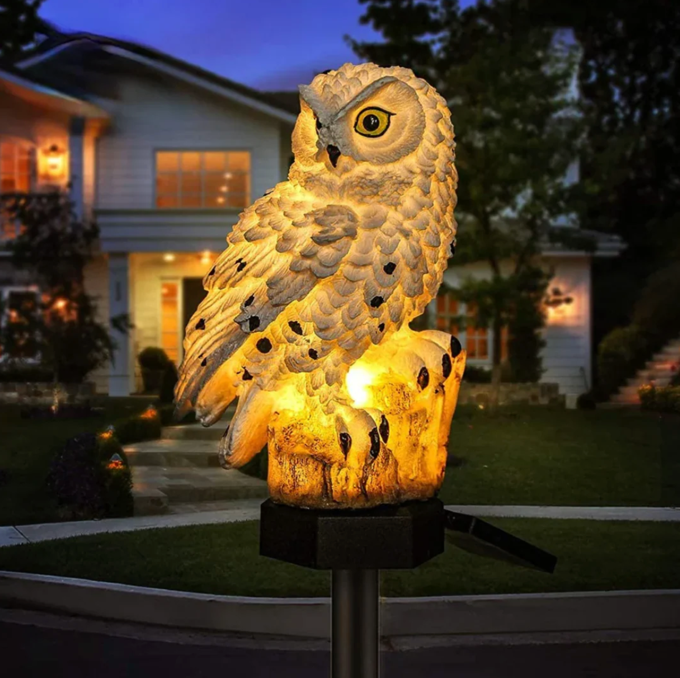 Solar garden lantern Owl LED – decorative outdoor lighting 1