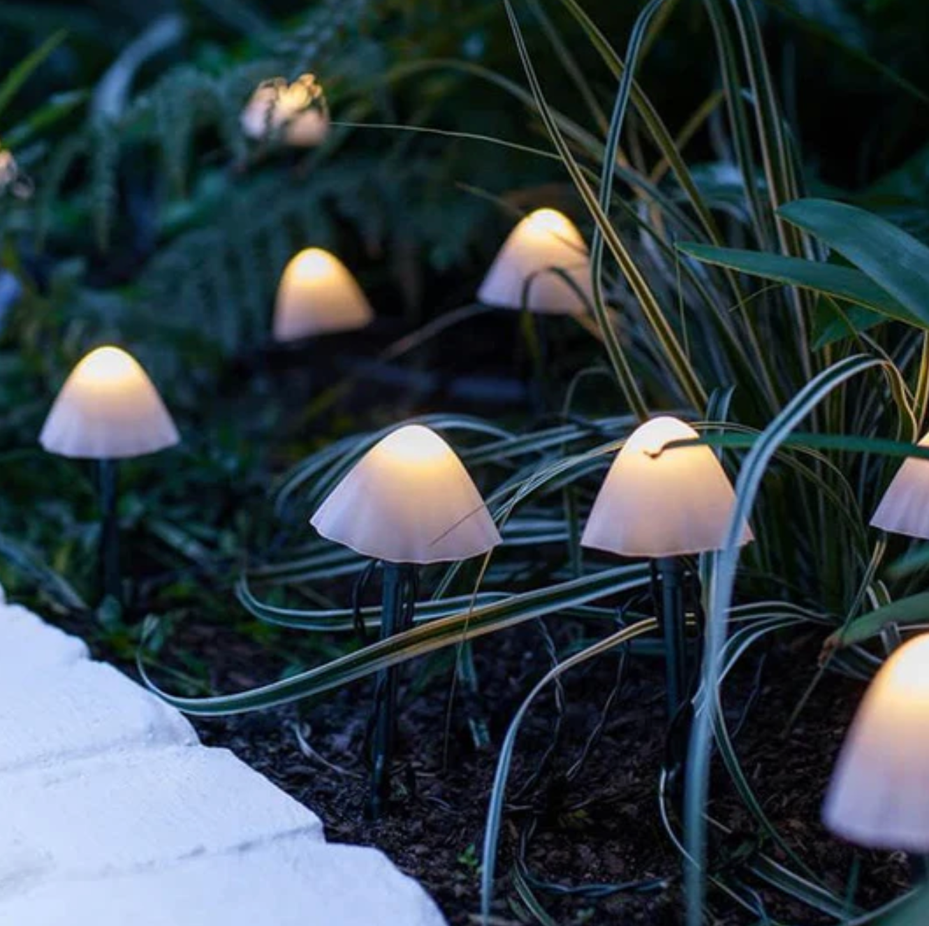 Solar LED garden lights Mushrooms – decorative outdoor RGB lighting 7