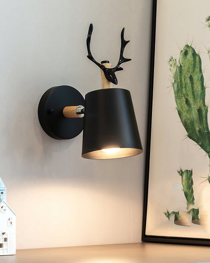 Antler wall sconce 3