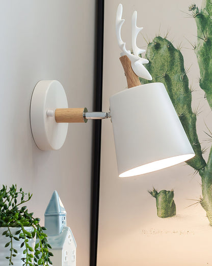 Antler wall sconce 4