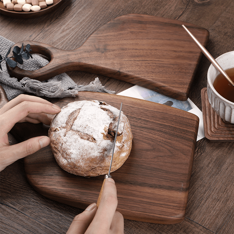 Walnut Wood Cutting Board with Rounded Handle 3