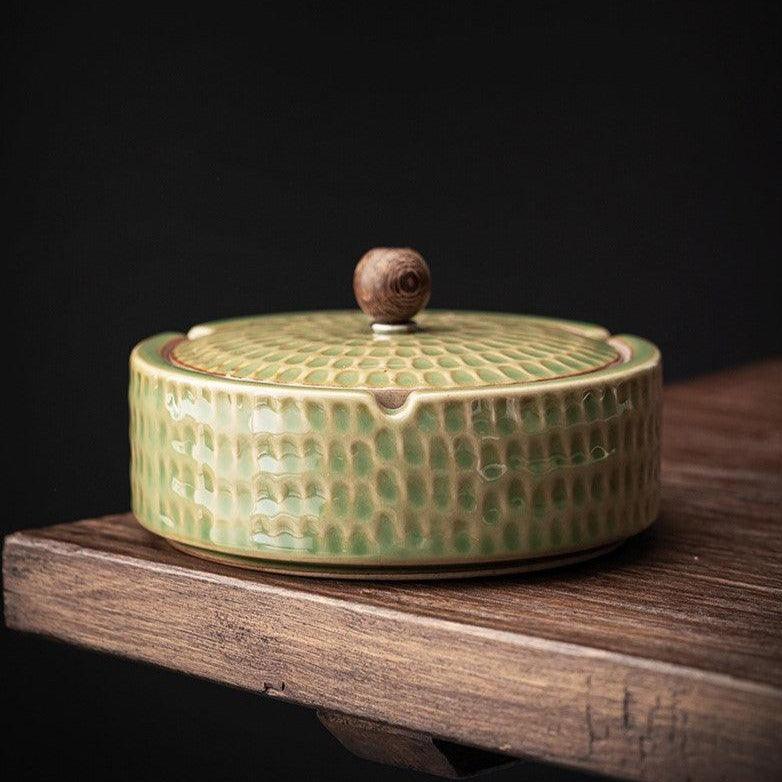 Handmade Retro Ashtray with Wood Lid | Japanese Pottery 1