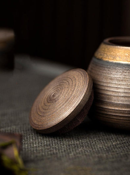 Small Japanese Storage Jar | Moisture-proof Sealing | Japanese Pottery 4