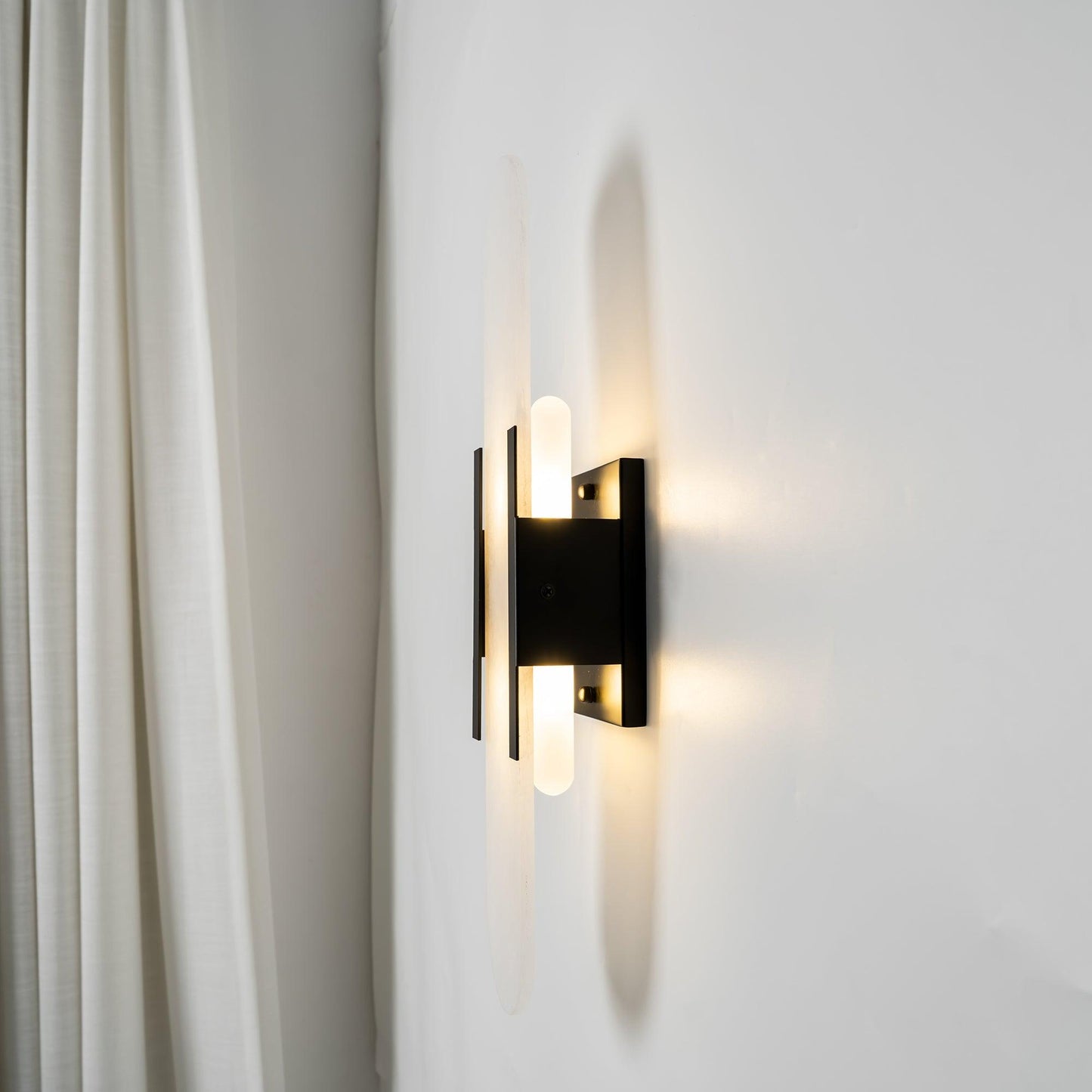 Luxury Alabaster Flute Sconce
