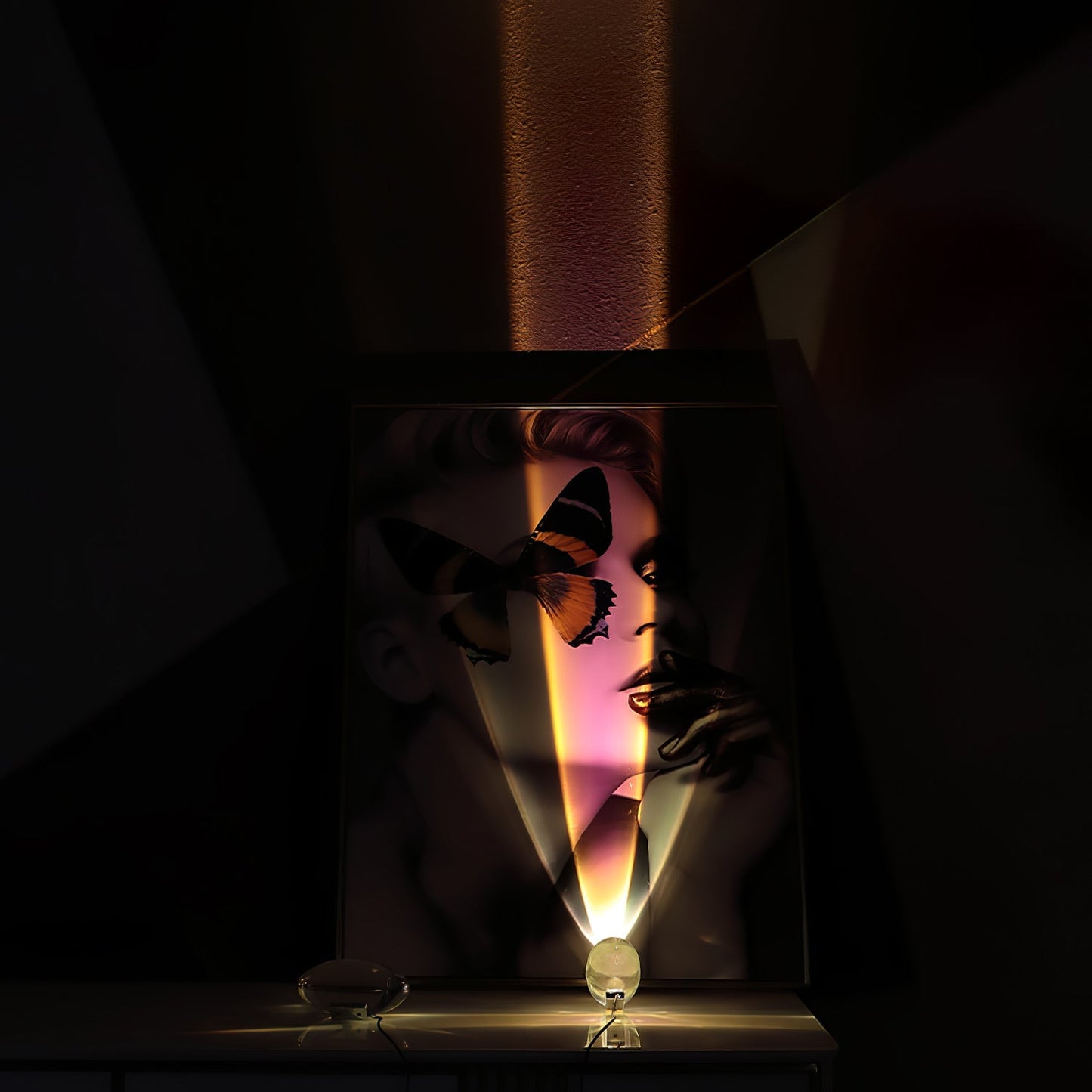 Marsman Crystal Eye Projection Table Lamp