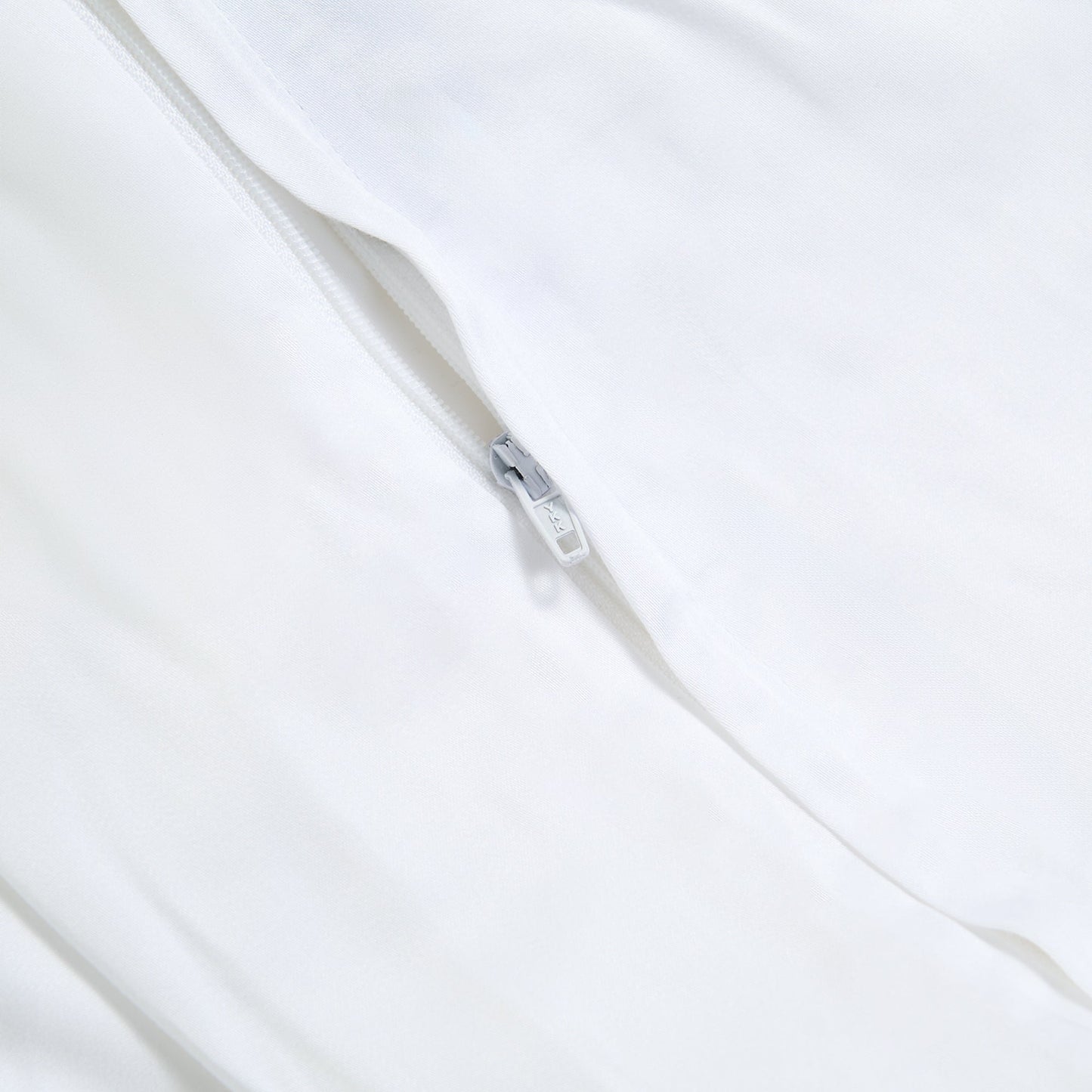 Pet Friendly Bamboo Viscose Quilt Cover - Cooling