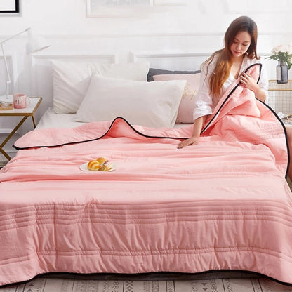 Premium Ice Cooling Blanket - Moisture Wicking Fabric