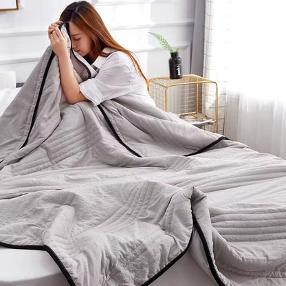 Premium Ice Cooling Blanket - Moisture Wicking Fabric
