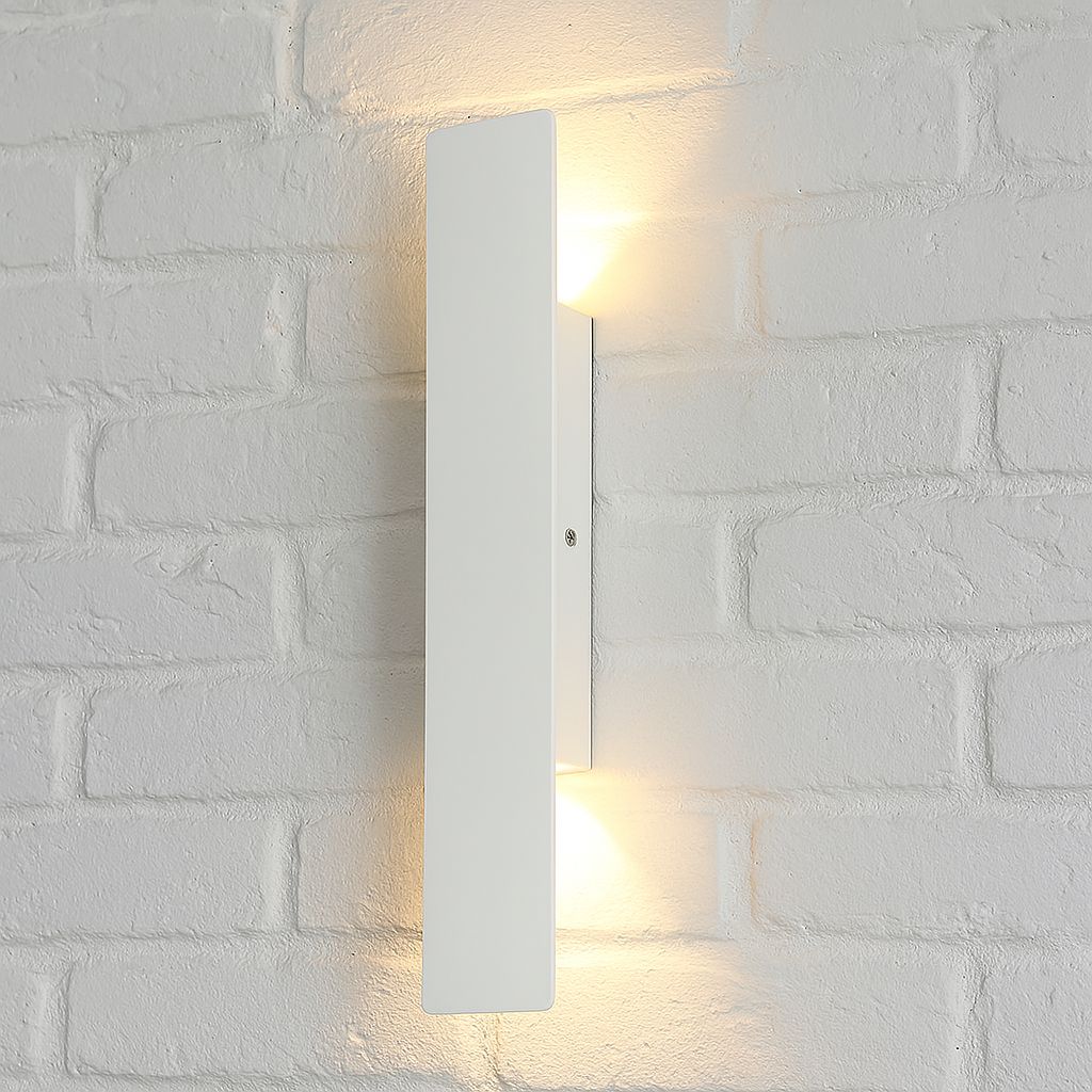 Elara Haus LED Wall Lights - Aluminium Weatherproof Outdoor Lighting 8