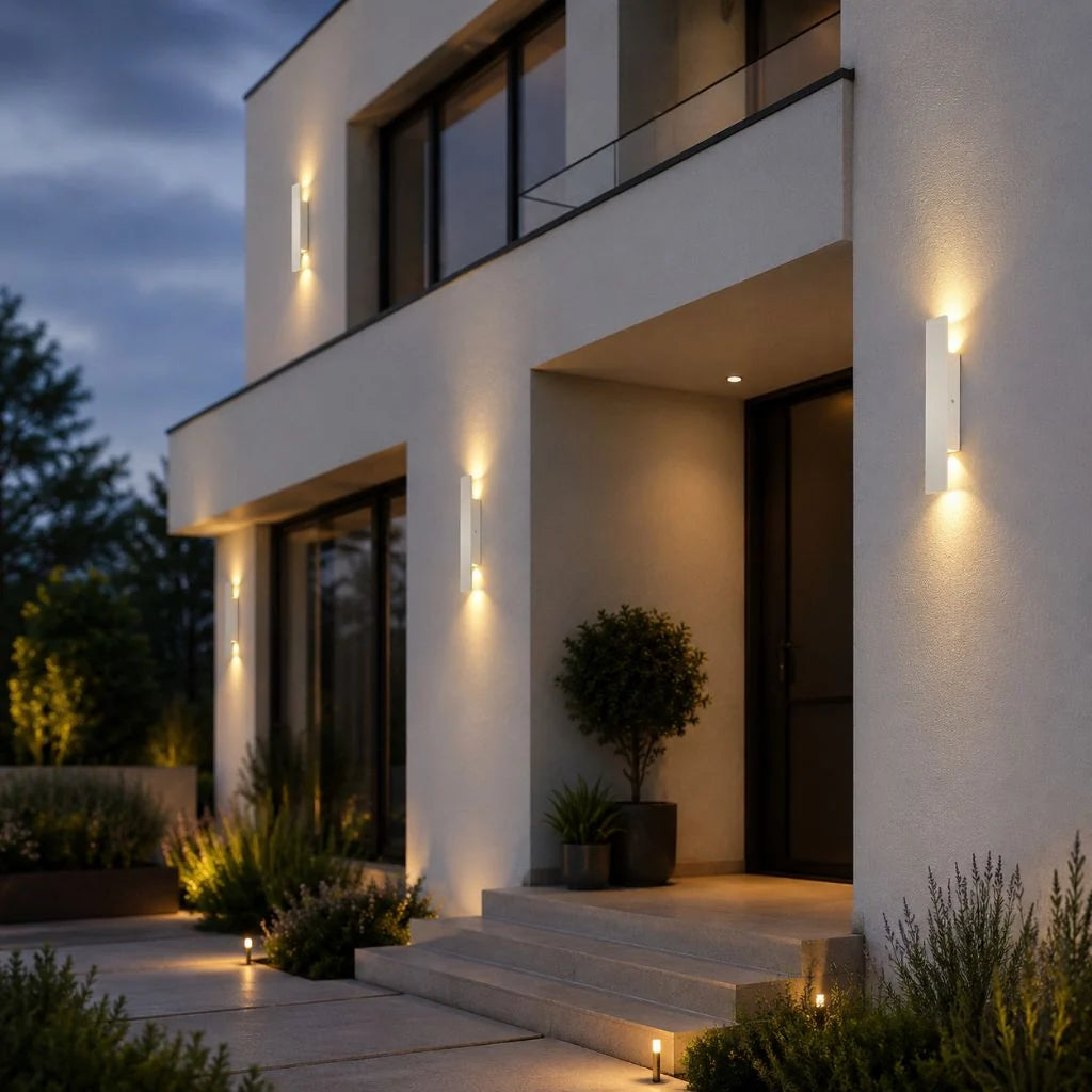 Elara Haus LED Wall Lights - Aluminium Weatherproof Outdoor Lighting 3