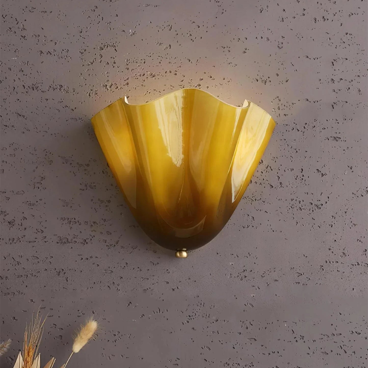 Retro Stained Glass Wall Sconce - Skirt Shell