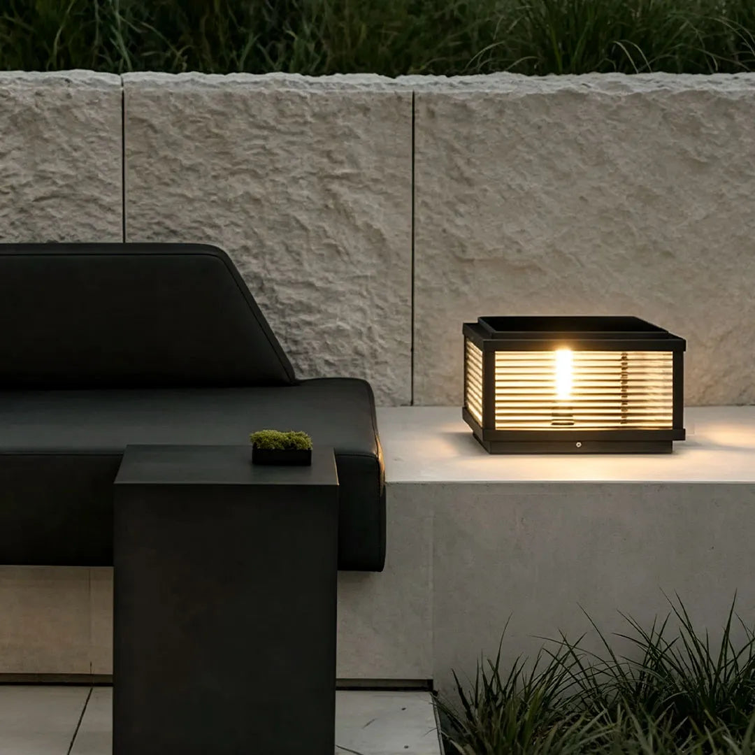 Square Pillar Light Ribbed Glass Outdoor Metal Light 3