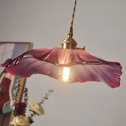 Vintage Style Ribbed Glass Flower Pendant Lamp