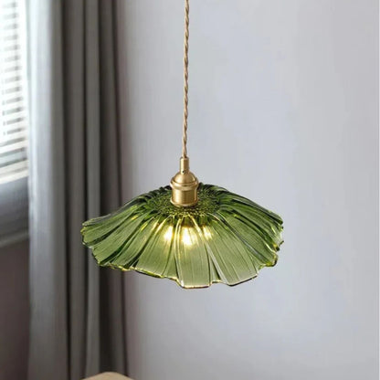 Vintage Style Ribbed Glass Flower Pendant Lamp
