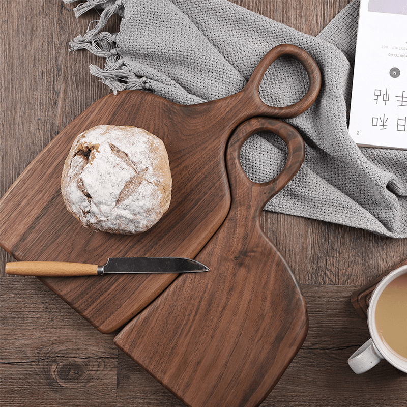 Walnut Wood Cutting Board with Rounded Handle 1